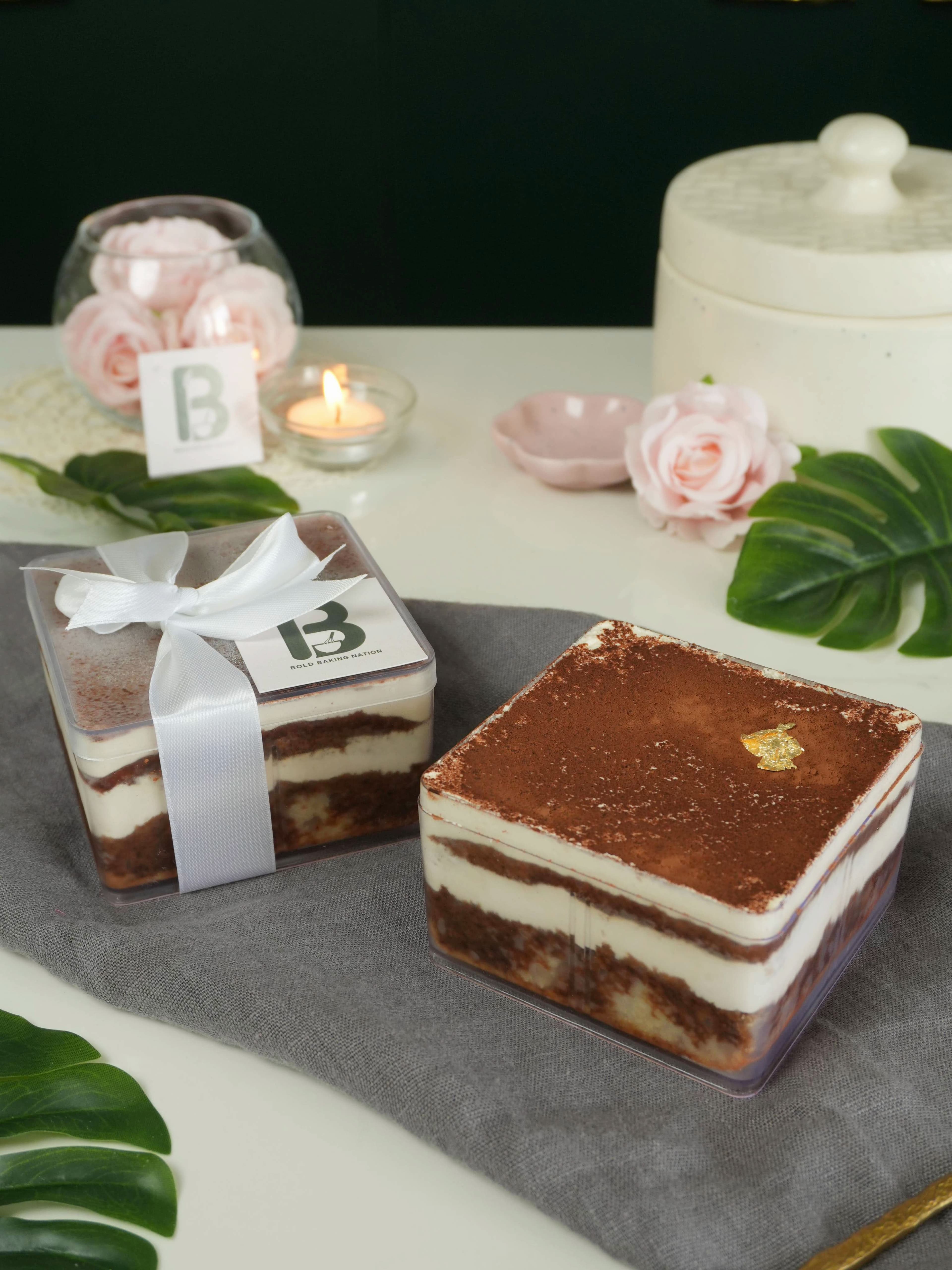 Tiramisu Dessert Box
